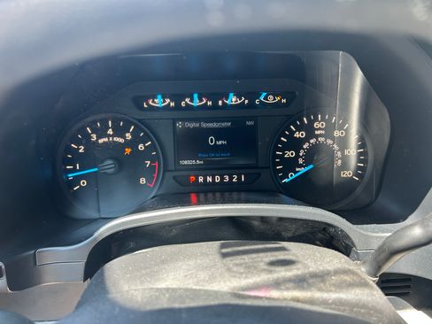 Used 2017 Ford F150 XL w/ Equipment Group 101A Mid RWD image 12