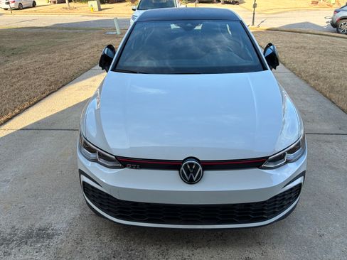 Used 2024 Volkswagen GTI S image 1