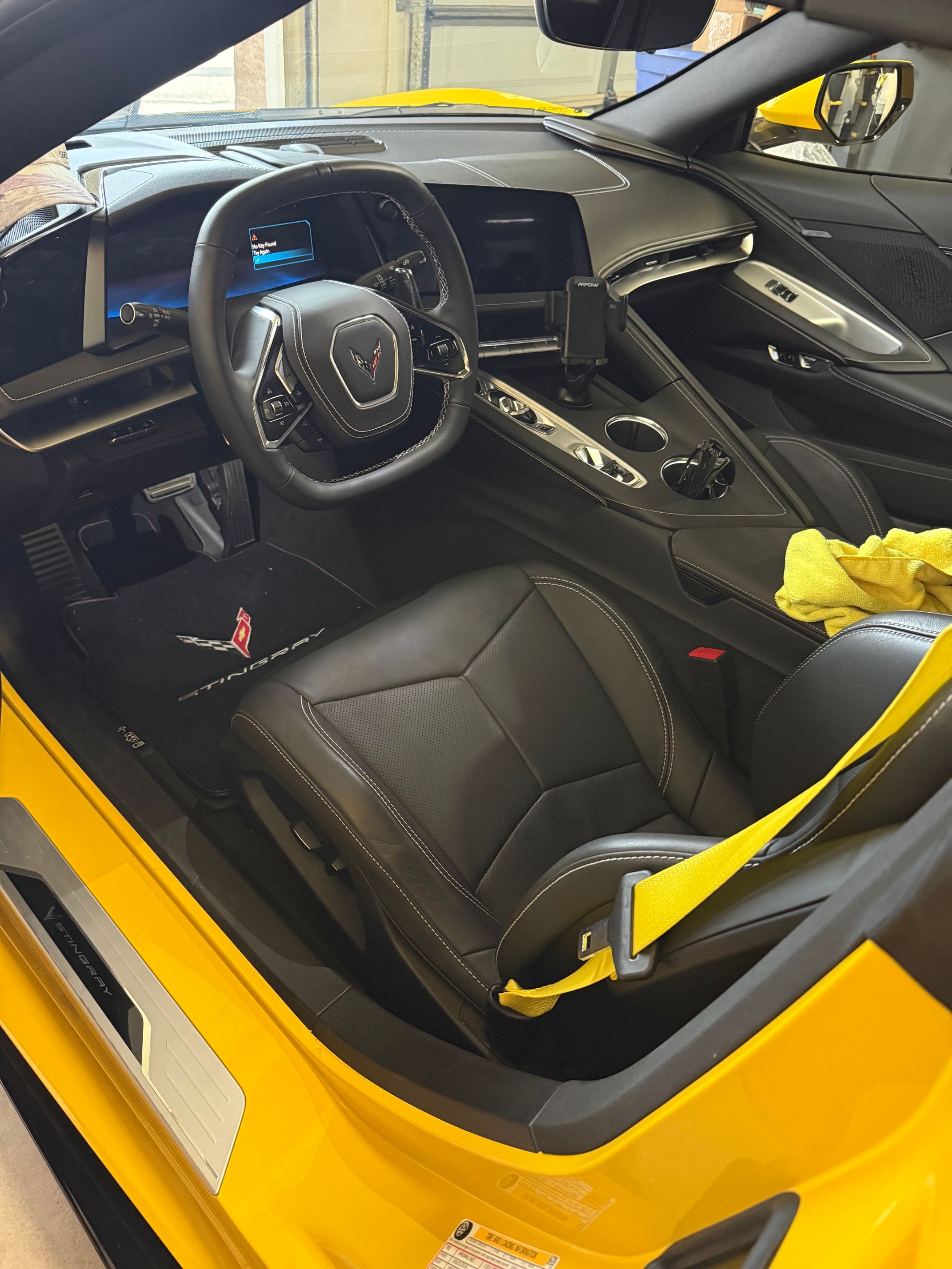 Used 2026 Chevrolet Corvette Stingray Convertible w/ 1LT RWD image 13