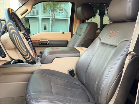 Used 2016 Ford F350 King Ranch image 17