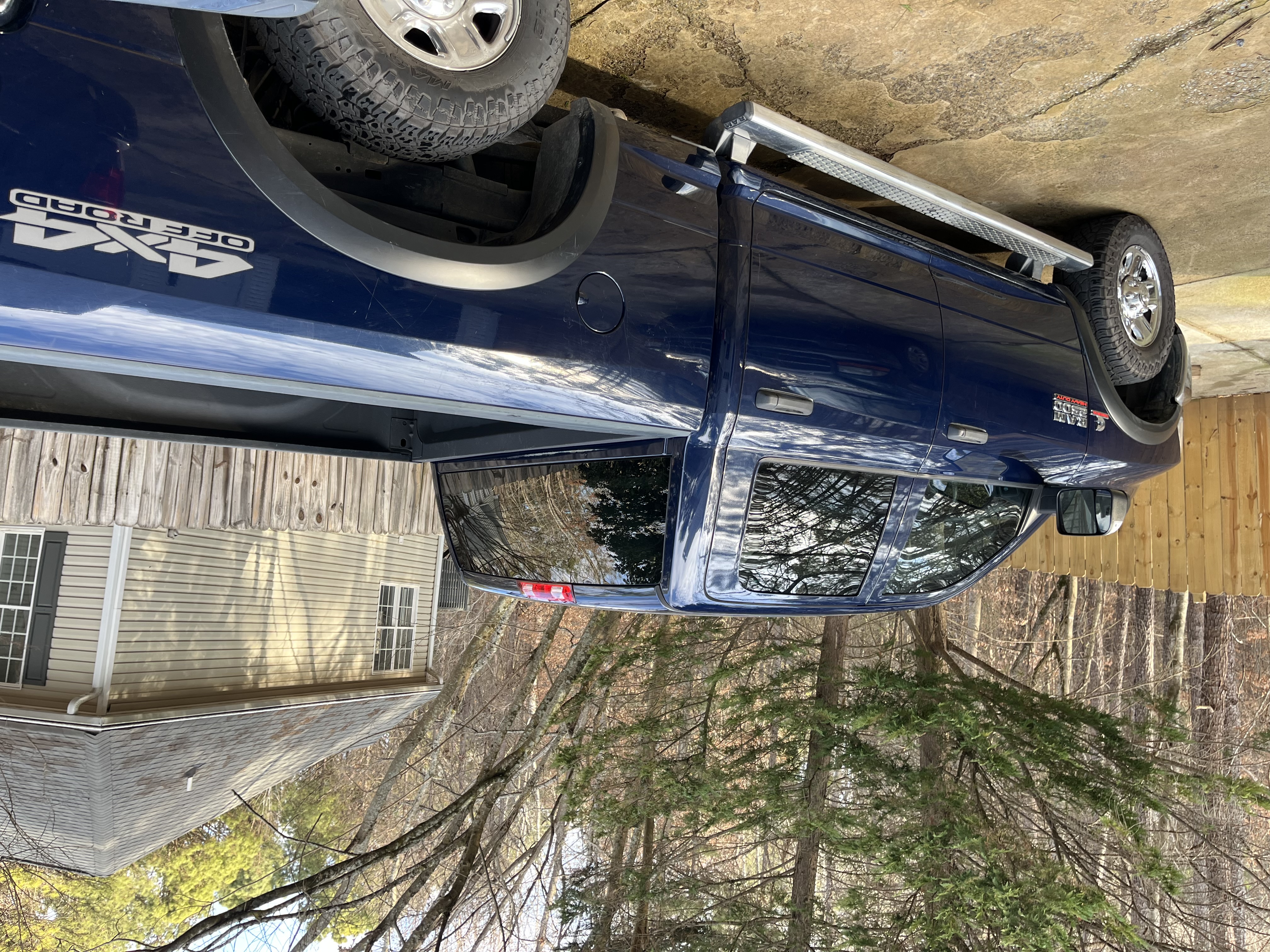 Used 2018 RAM 2500 Tradesman w/ Chrome Appearance Group AWD/4WD image 11