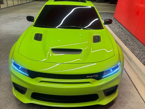 Used 2023 Dodge Charger SRT Hellcat w/ Harman/Kardon Audio Group image 13