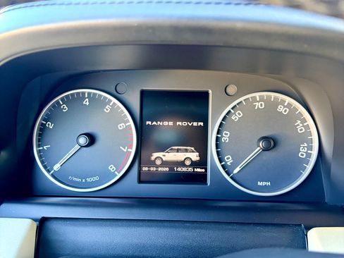 Used 2013 Land Rover Range Rover Sport HSE LUX image 13