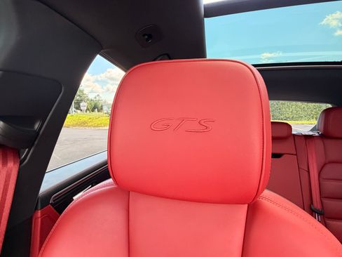 Used 2021 Porsche Macan GTS AWD/4WD image 8