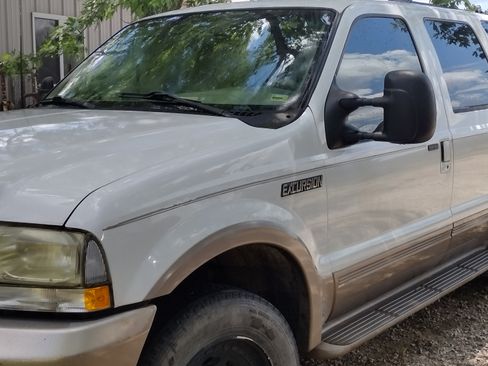 Used 2003 Ford Excursion Eddie Bauer image 6
