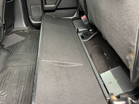 Used 2018 Ford F150 XLT w/ Equipment Group 302A Luxury image 13