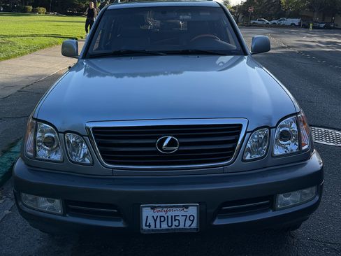 Used 2002 Lexus LX 470 4WD image 12