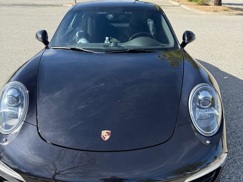 Used 2014 Porsche 911 Carrera 4 AWD/4WD image 2