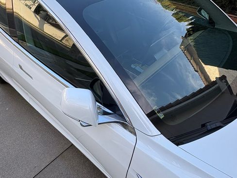 Used 2019 Tesla Model 3 Standard Range Plus image 17