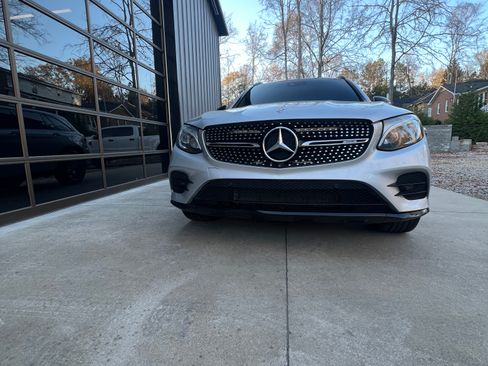 Used 2018 Mercedes-Benz GLC 43 AMG 4MATIC image 5
