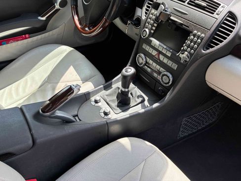 Used 2006 Mercedes-Benz SLK 350 image 23