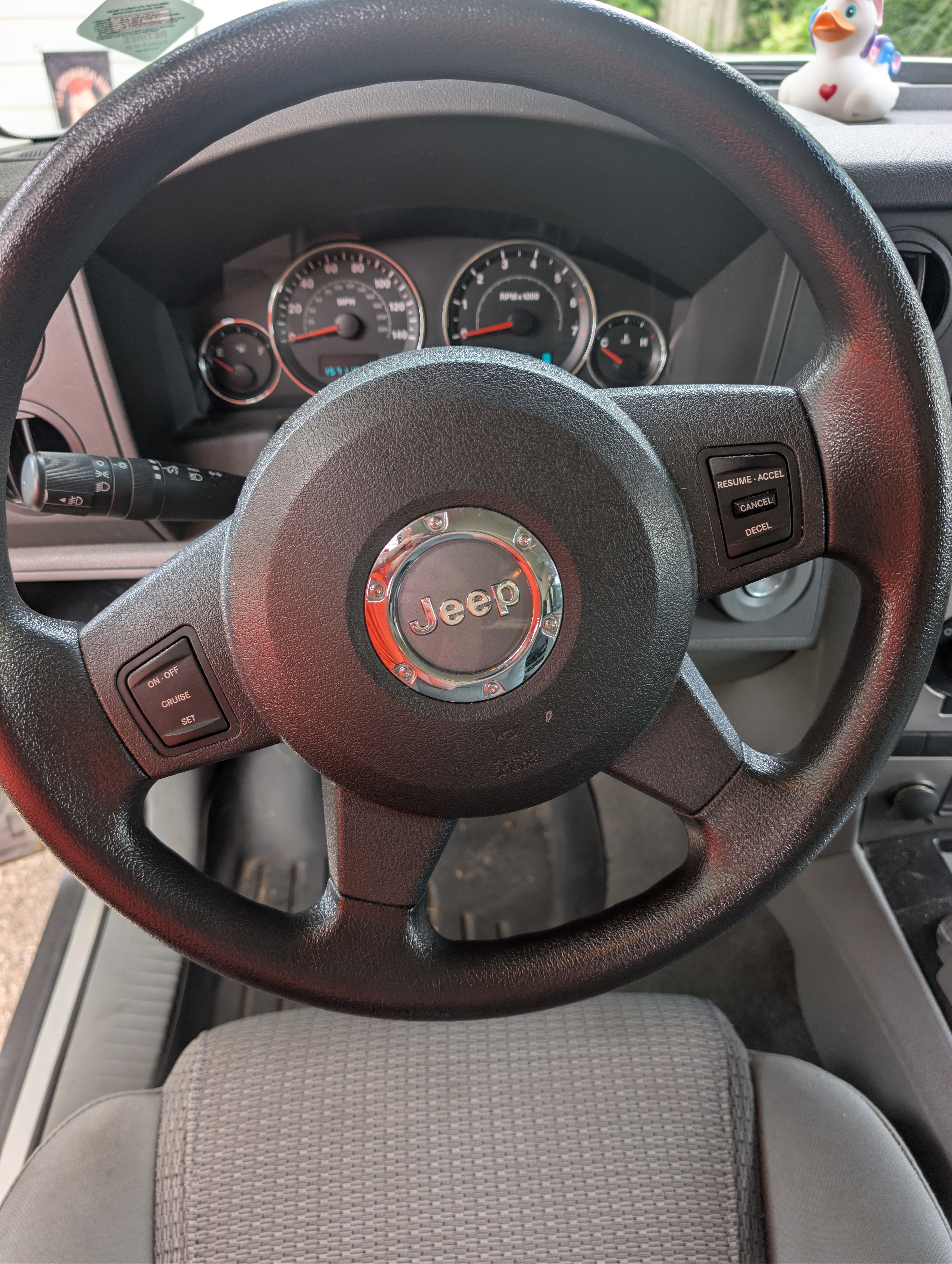 Used 2007 Jeep Commander Sport AWD/4WD image 21