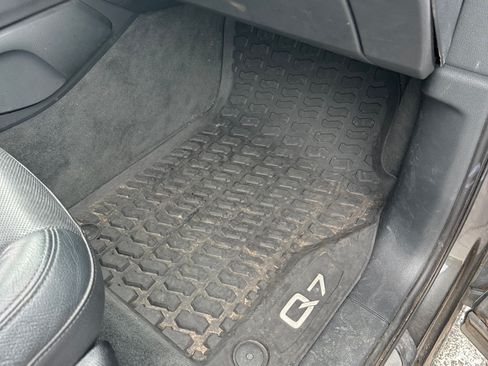 Used 2019 Audi Q7 3.0T Prestige w/ Prestige Package AWD/4WD image 12