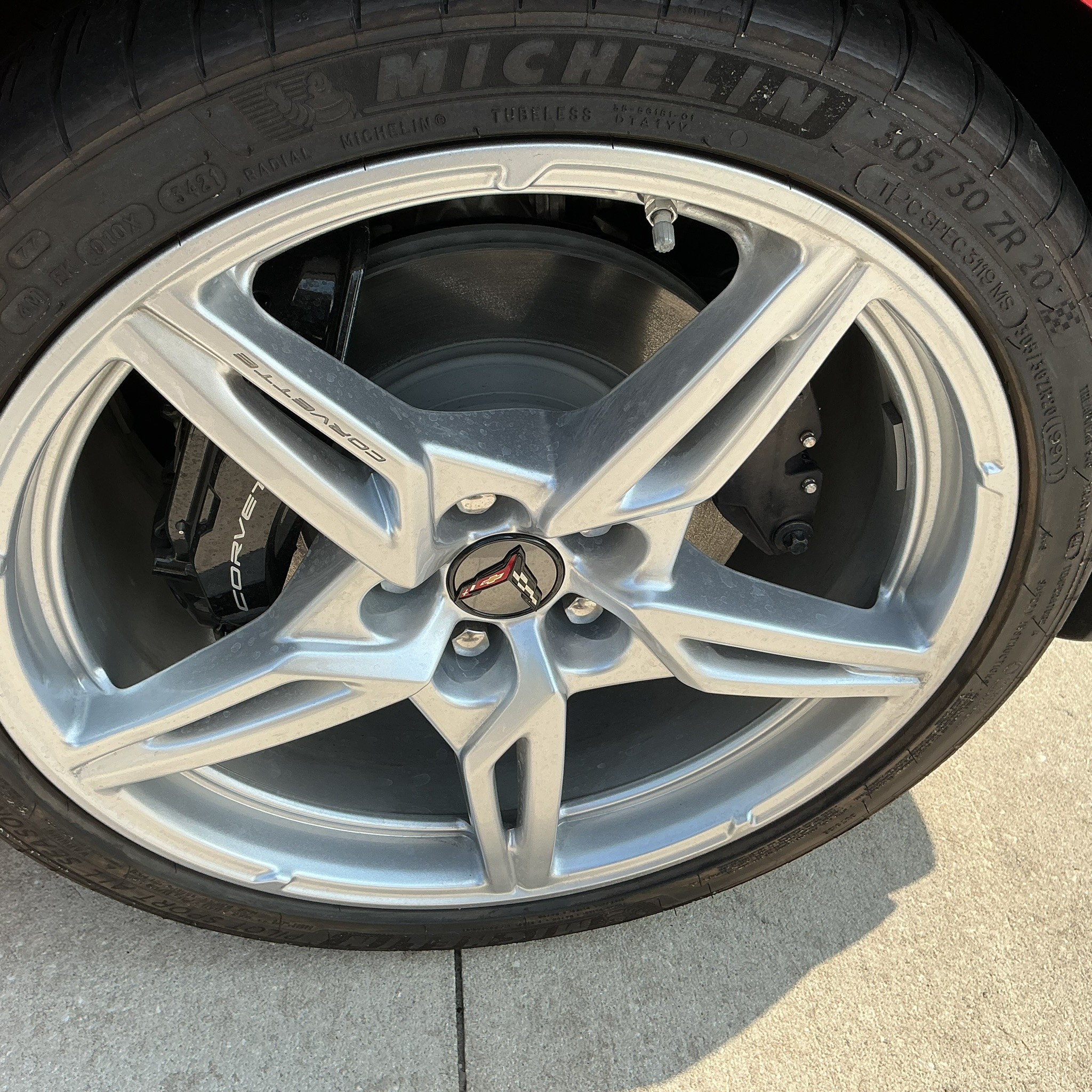 Used 2022 Chevrolet Corvette Stingray Preferred Conv w/ Battery Protection Package RWD image 11