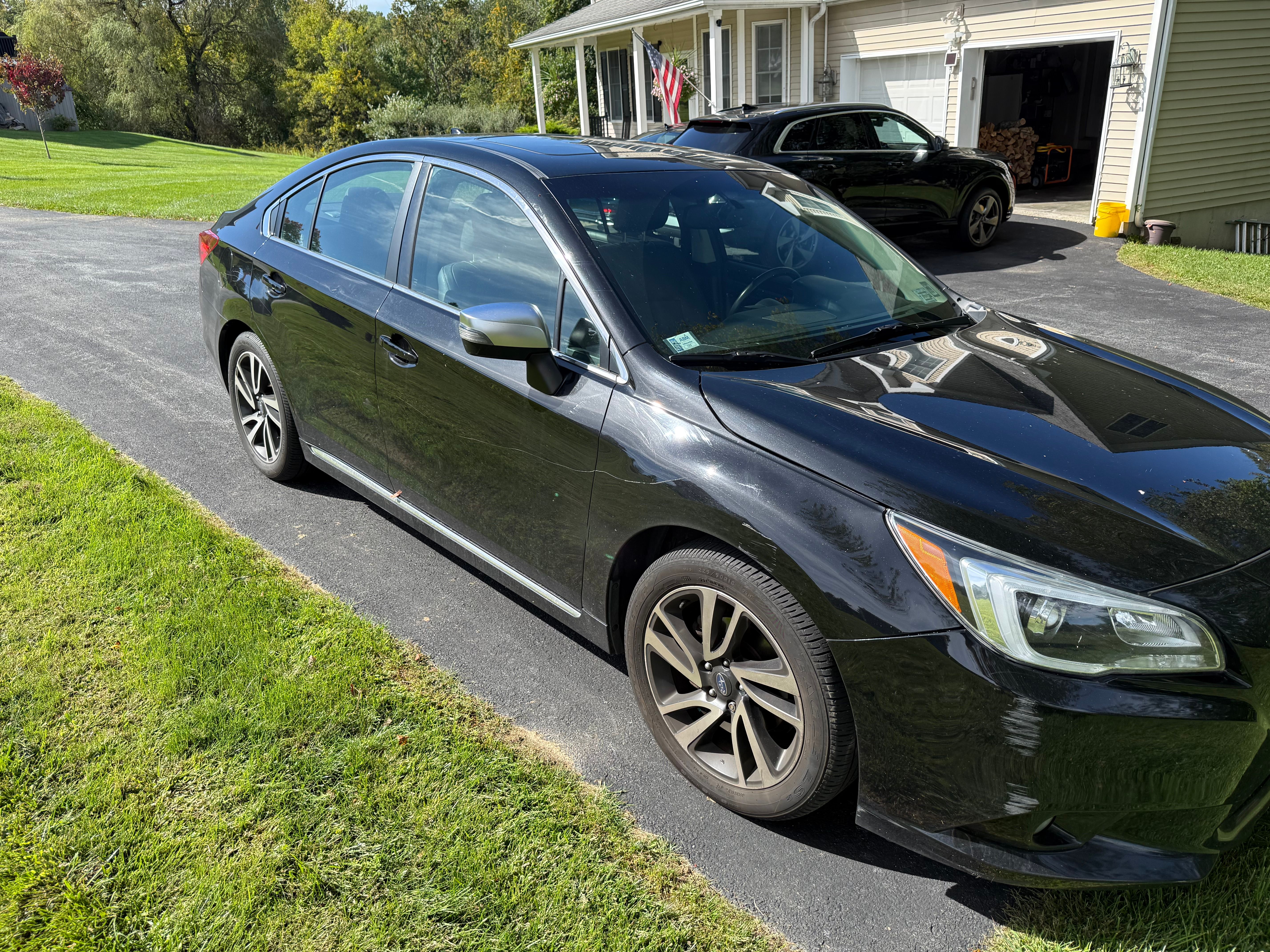 Used 2017 Subaru Legacy 2.5i Sport AWD/4WD image 4