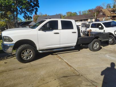 Used 2018 RAM 2500 Tradesman w/ Chrome Appearance Group