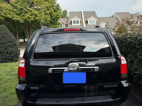 Used 2007 Toyota 4Runner Sport RWD image 8