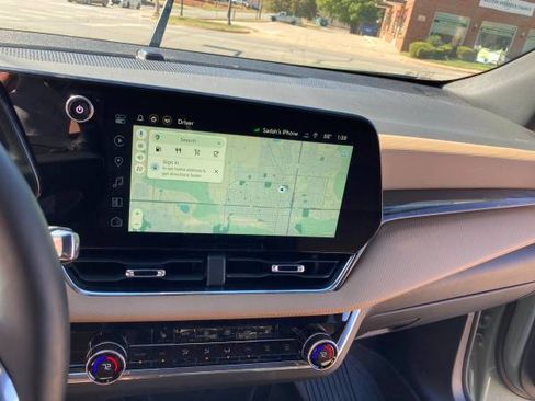 Used 2025 Chevrolet Equinox ACTIV image 6