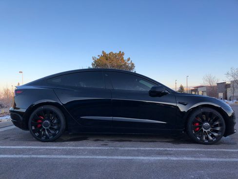 Used 2023 Tesla Model 3 Performance image 29
