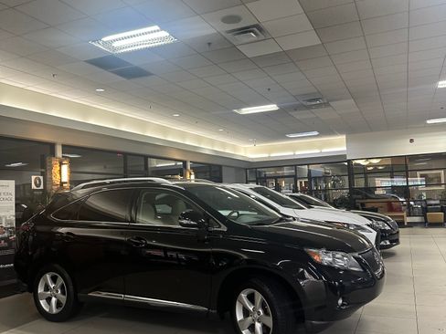 Used 2010 Lexus RX 350 AWD image 4