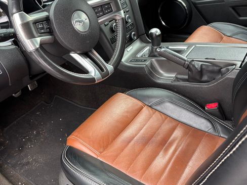 Used 2014 Ford Mustang Premium w/ V6 Performance Package RWD image 9