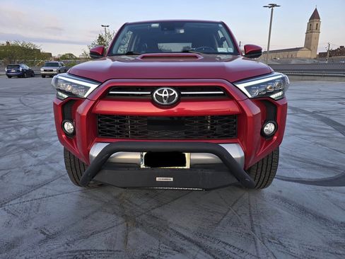 Used 2020 Toyota 4Runner TRD Off-Road AWD/4WD image 1