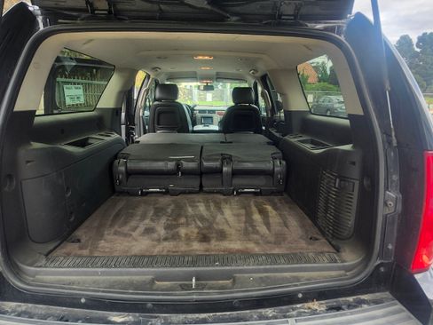 Used 2013 GMC Yukon XL SLT image 9