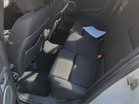 Used 2009 Pontiac G8 GT image 11