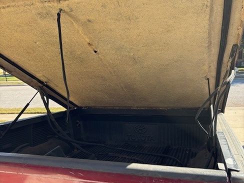 Used 2001 Toyota Tundra SR5 image 6