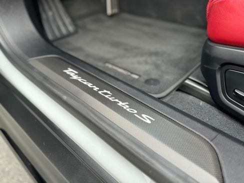 Used 2020 Porsche Taycan Turbo S AWD/4WD image 14
