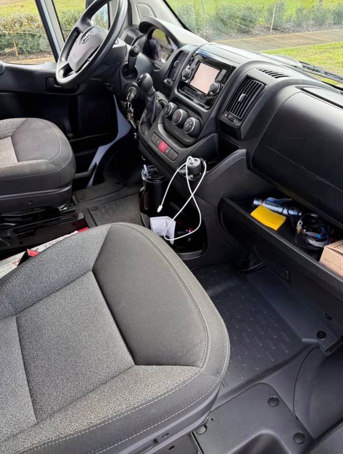 Used 2021 RAM ProMaster 2500 FWD image 12
