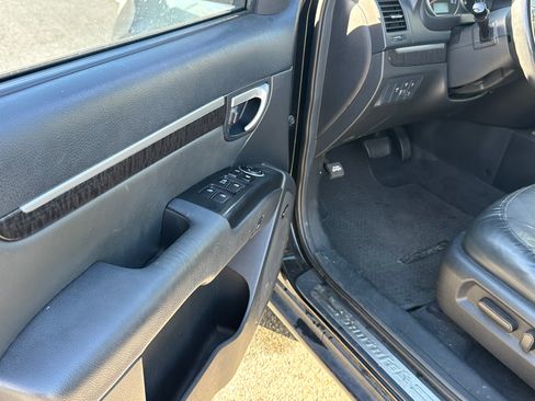 Used 2009 Hyundai Santa Fe Limited w/ Touring Pkg 16 W/Rse image 10