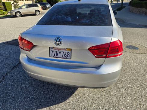 Used 2015 Volkswagen Passat 1.8T Wolfsburg Edition image 10