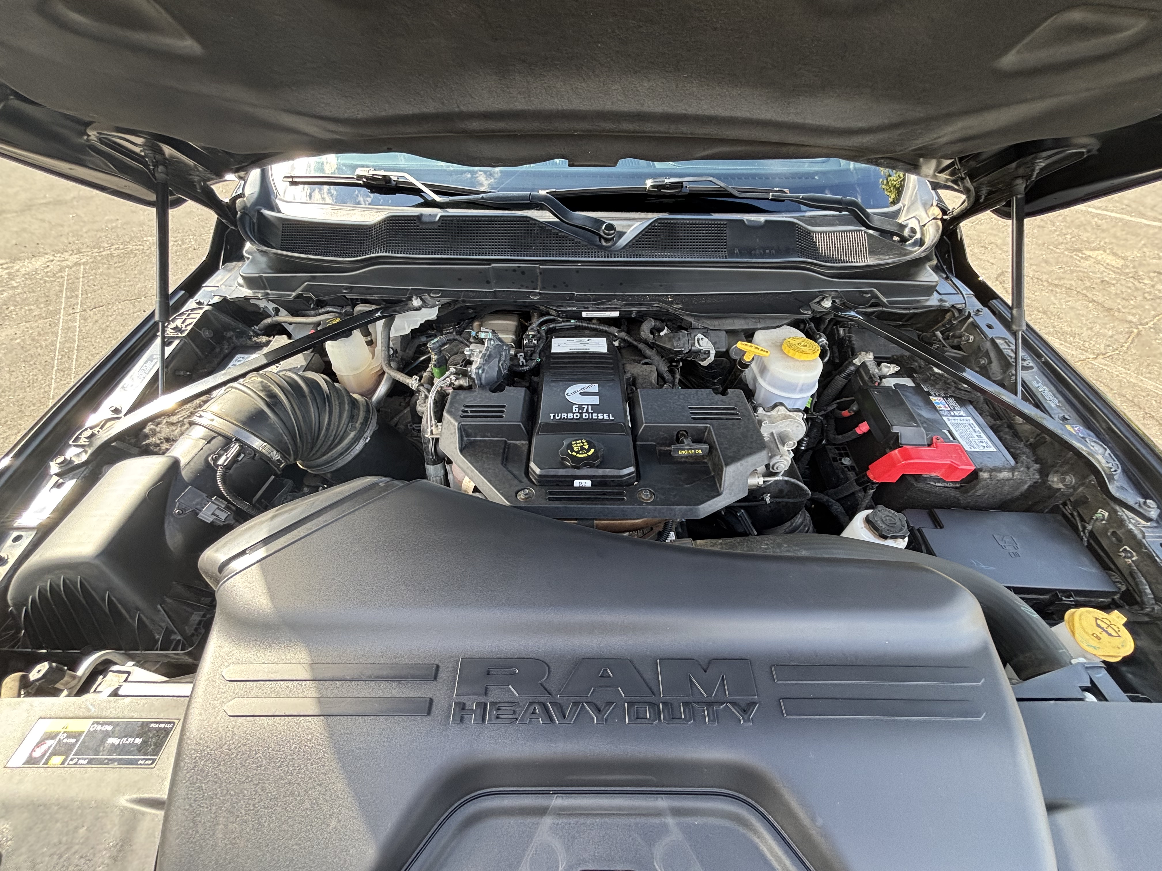 Used 2022 RAM 3500 Limited AWD/4WD image 16