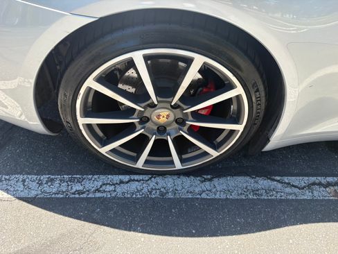 Used 2014 Porsche 911 Carrera S RWD image 8