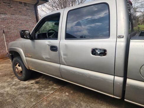 Used 2002 Chevrolet Silverado 3500 LT image 6