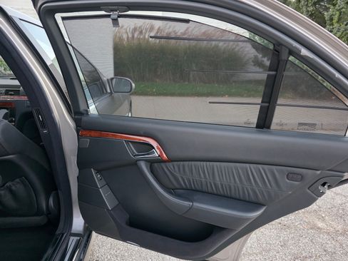 Used 2003 Mercedes-Benz S 55 AMG image 28