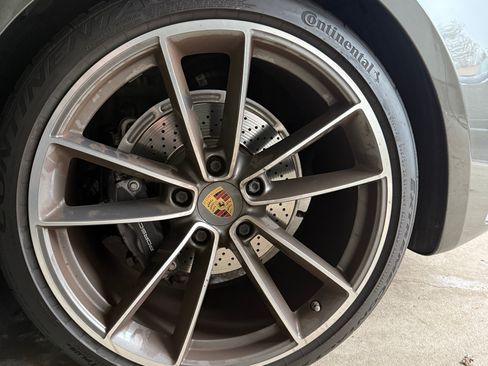 Used 2020 Porsche 911 Carrera image 17