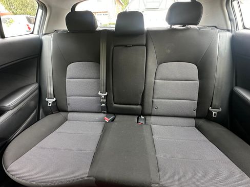 Used 2017 Kia Forte LX FWD image 17