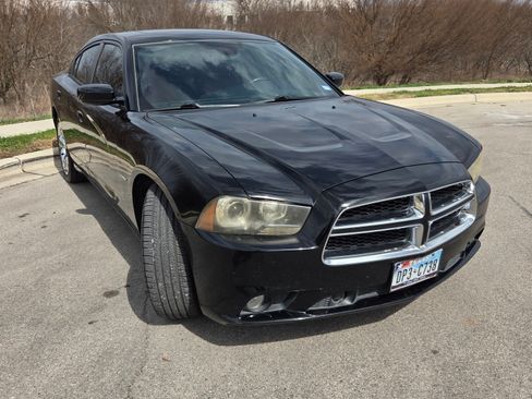 Used 2012 Dodge Charger R/T image 4