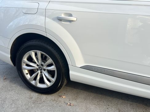 Used 2017 Audi Q7 3.0T Premium Plus w/ Premium Plus Package image 10