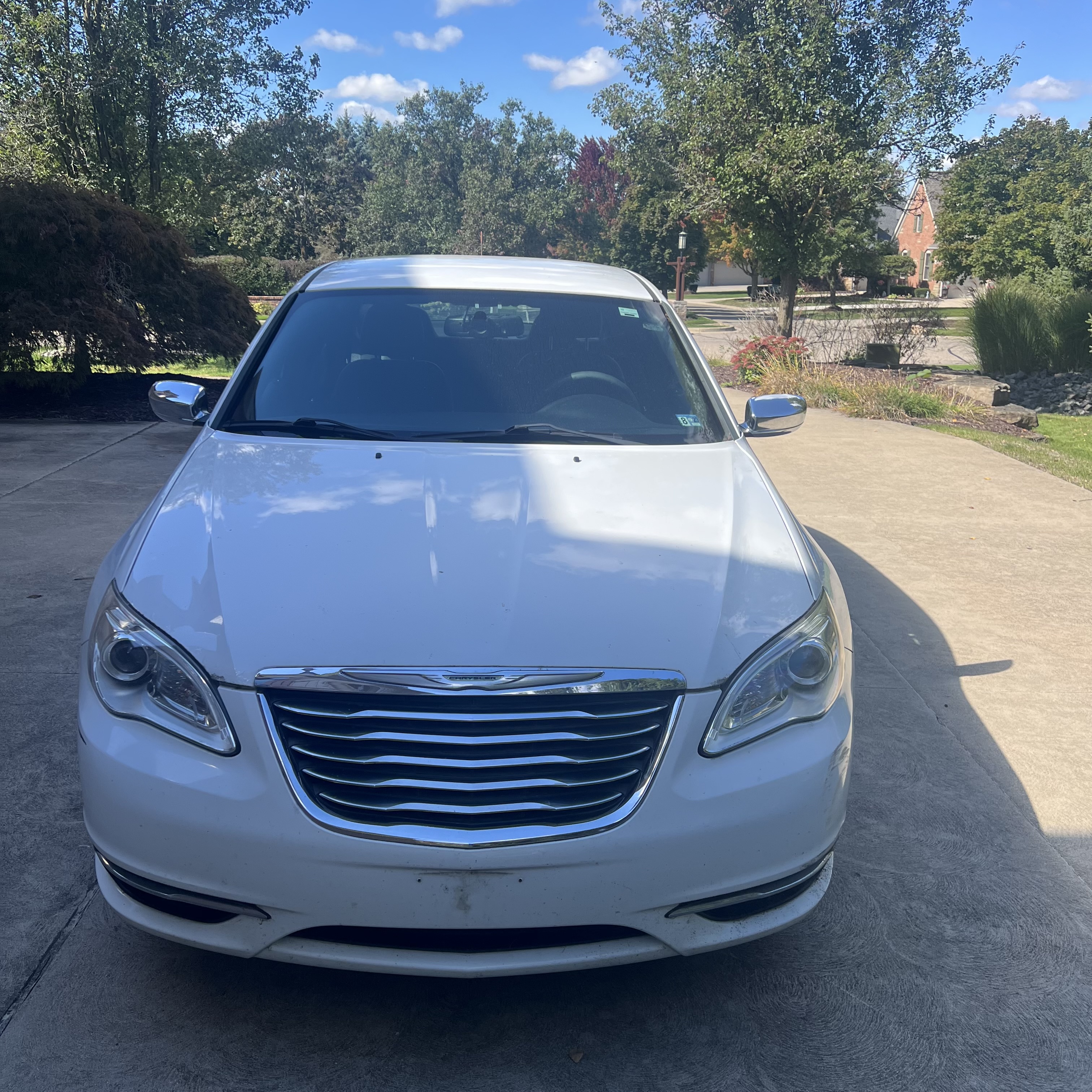Used 2012 Chrysler 200 Limited FWD image 5