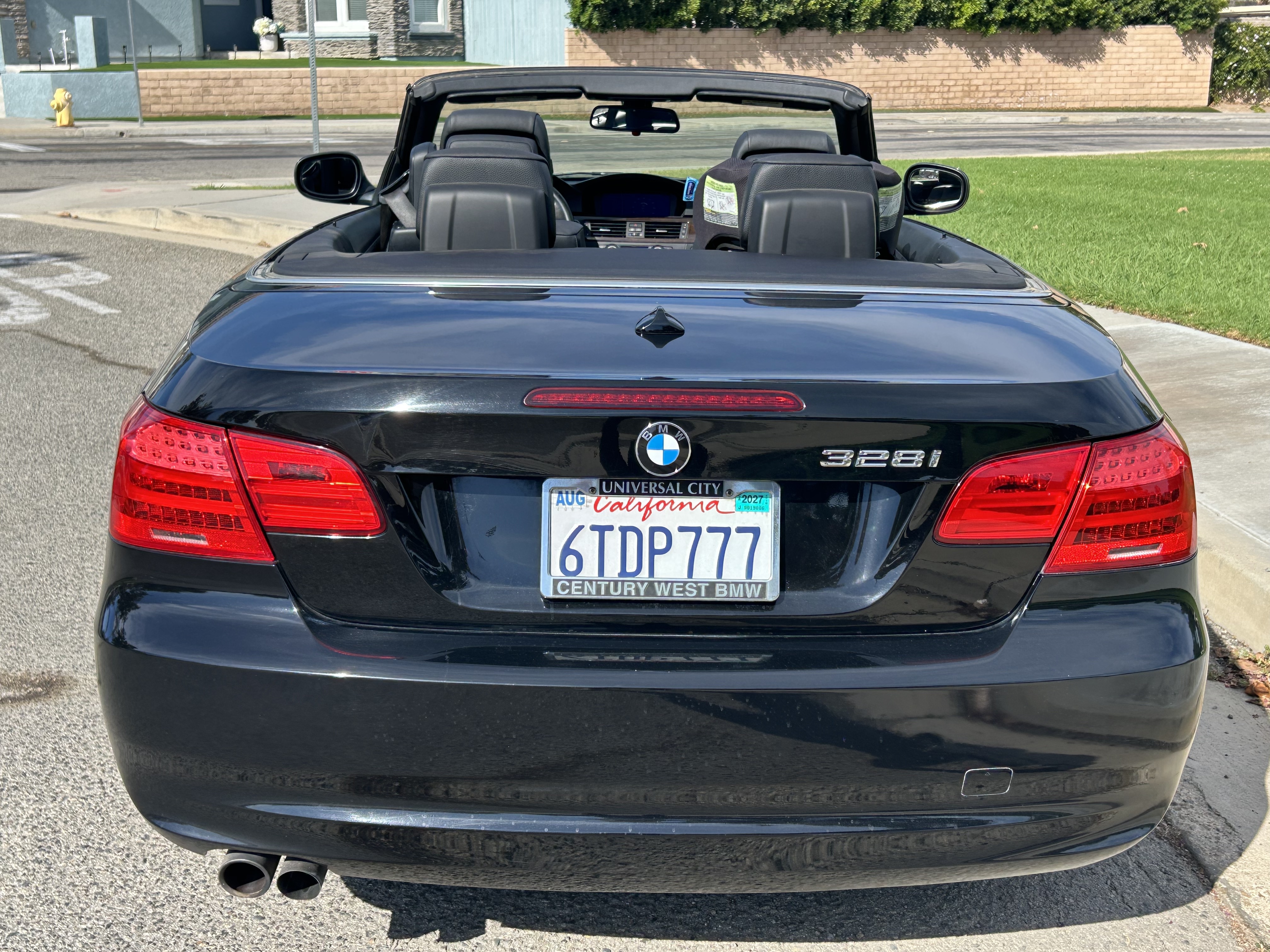 Used 2011 BMW 328i Convertible RWD image 7