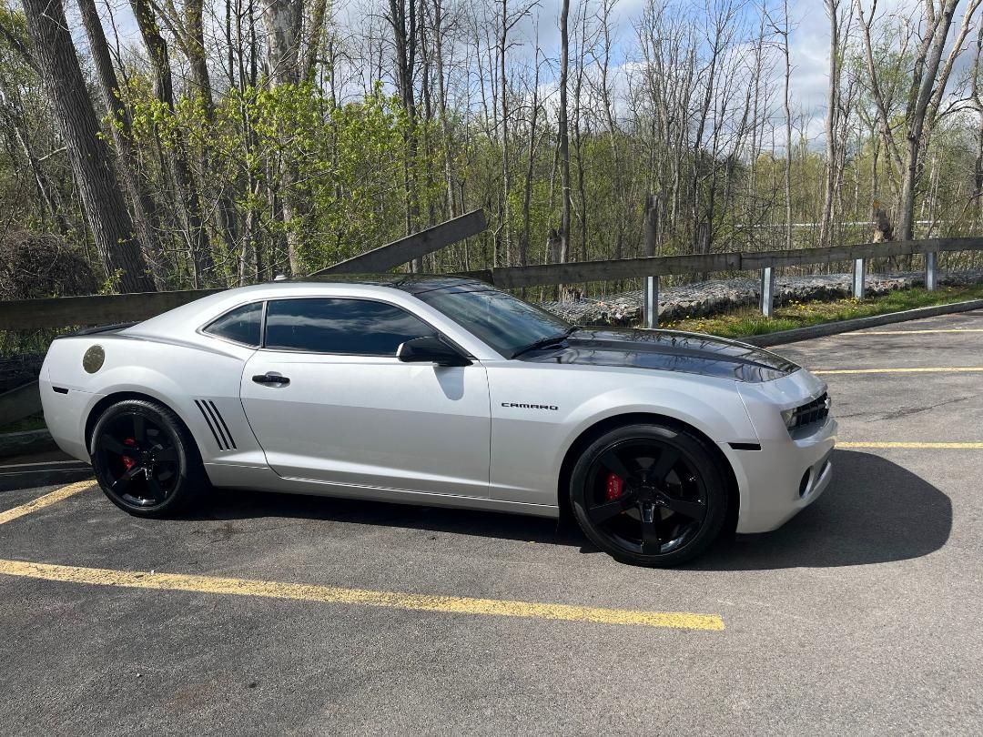 Used 2011 Chevrolet Camaro LT w/ RS Package RWD image 17