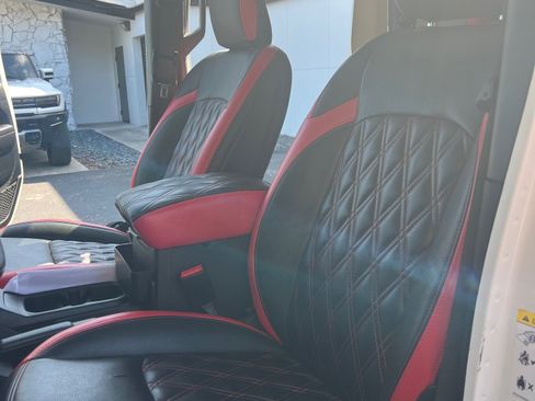 Used 2020 Jeep Gladiator Sport w/ Quick Order Package 24S image 12