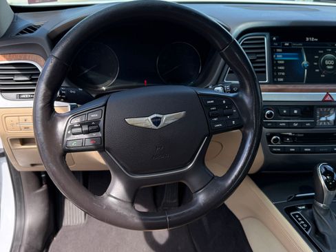 Used 2015 Hyundai Genesis 3.8 w/ Option Group 04 image 20