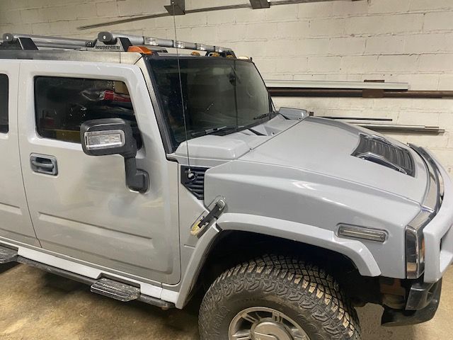 Used 2006 HUMMER H2 SUT w/ Limited Edition H2 AWD/4WD image 2