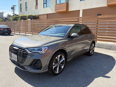 Used 2021 Audi Q3 2.0T Premium Plus image 4