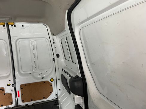 Used 2013 Ford Transit Connect XLT FWD image 8