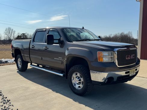 Used 2007 GMC Sierra 2500 SLT w/ Convenience Package image 5